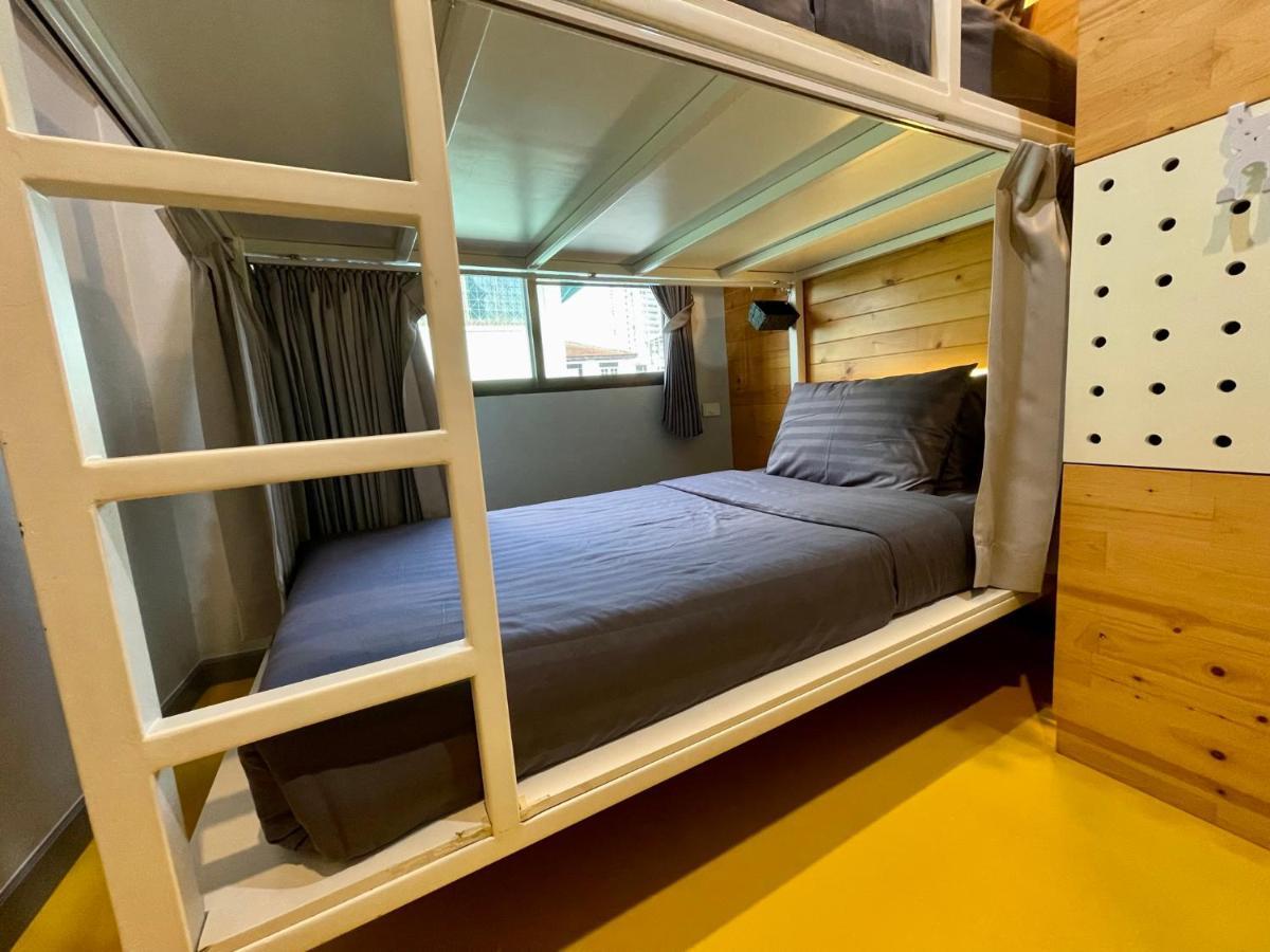 PAMAhouse Boutique Hostel Bangkok Extérieur photo
